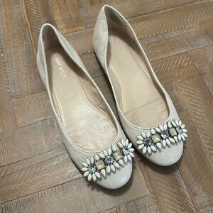 Nine West Nwantalia Jewelled Embellished Front Cream Leather Ballet Flat